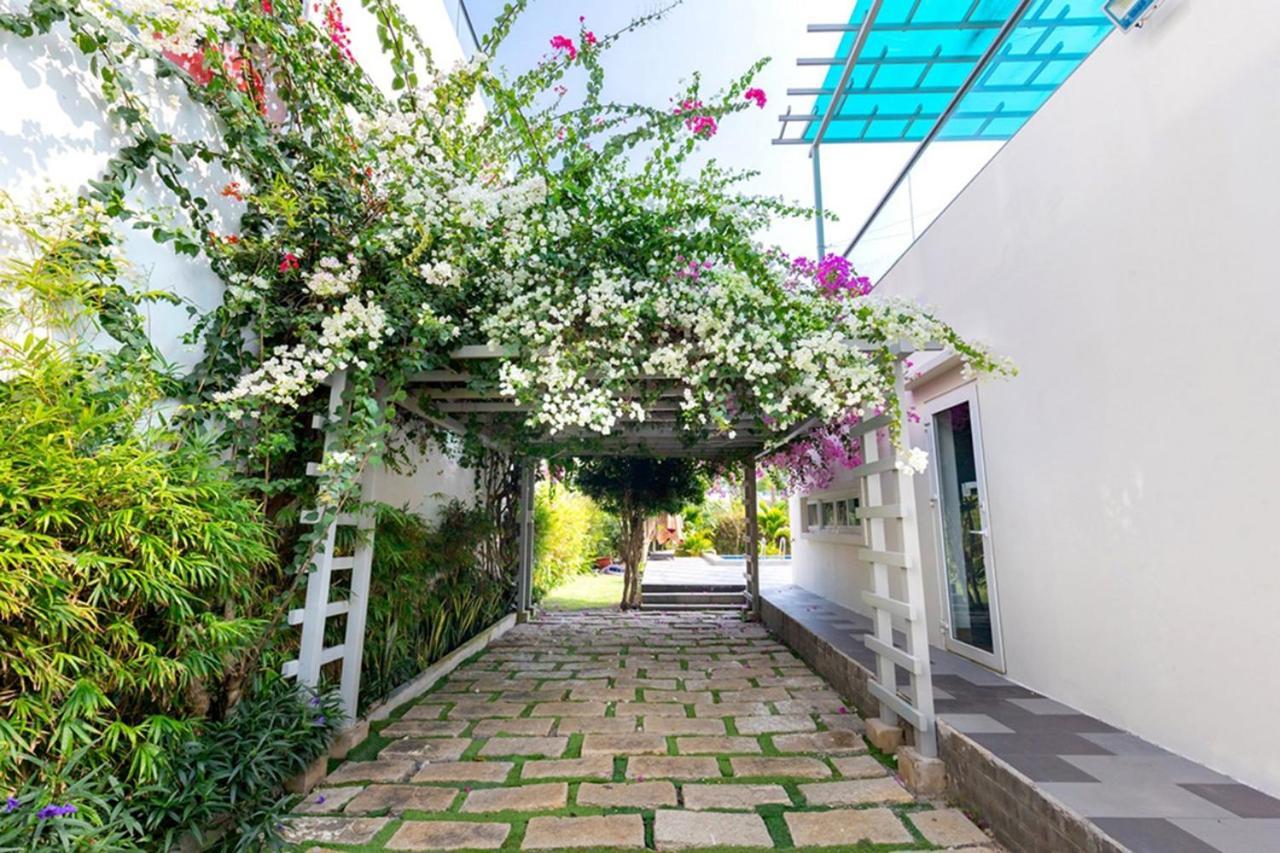 Aria Resort - BlueShaphire Căn hộ nghỉ dưỡng có hồ bơi và bãi tắm riêng Vung Tau Extérieur photo